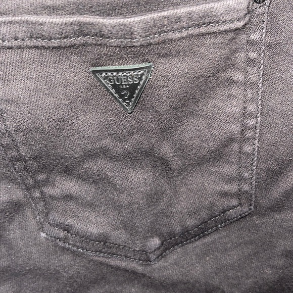 Guess black jean shorts - Picture 3 of 5